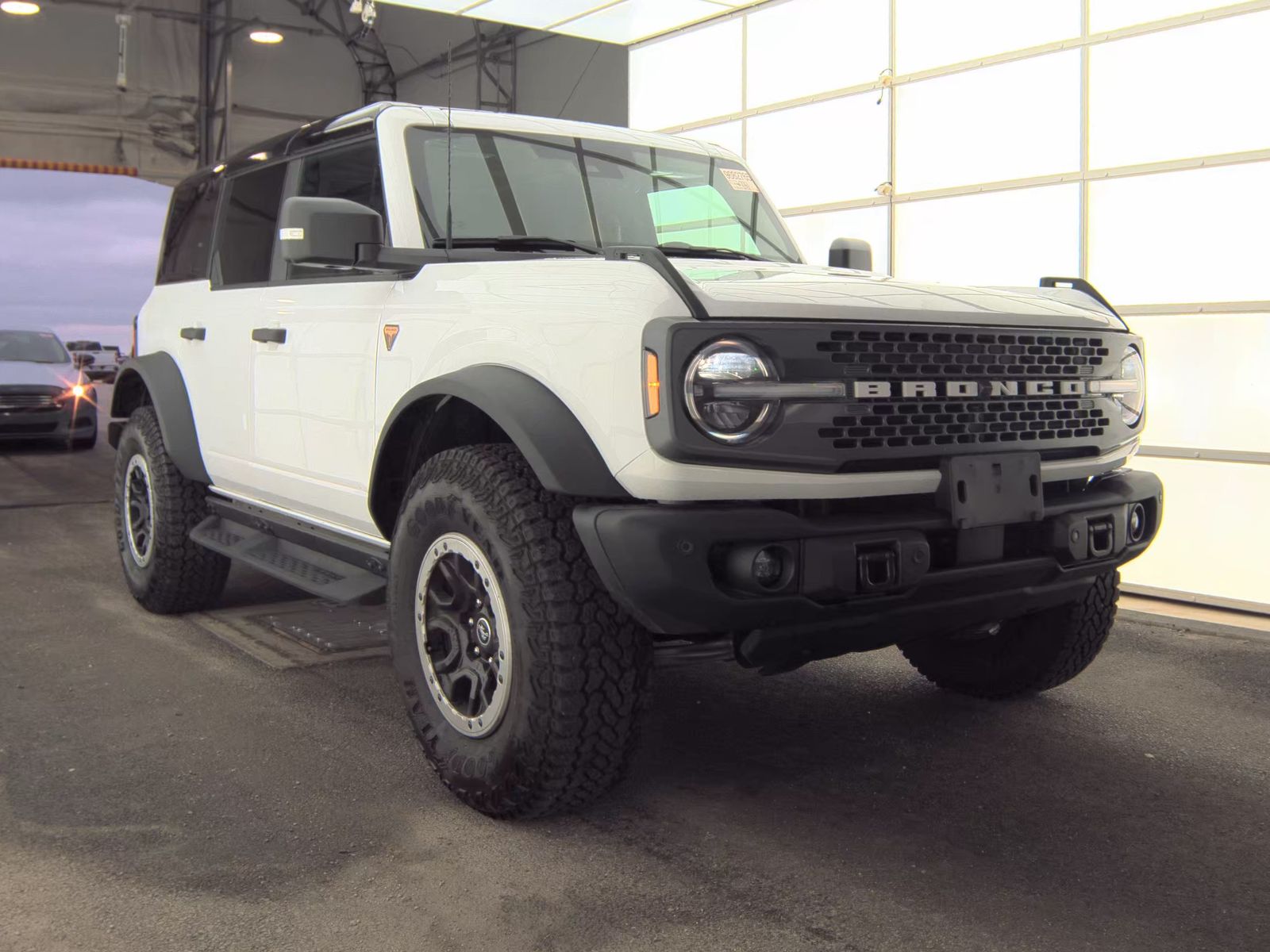 FORD BRONCO - 5