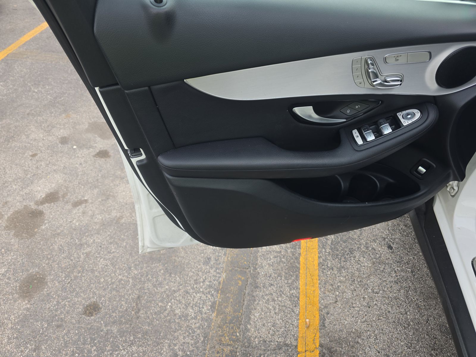 MERCEDES-BENZ GLC-CLASS - 10