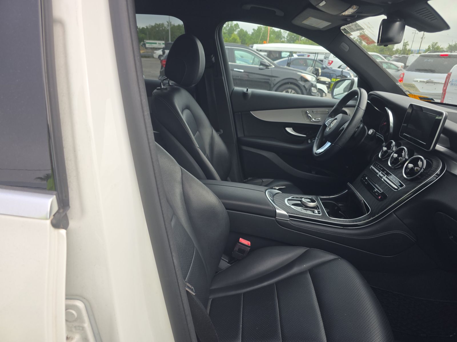 MERCEDES-BENZ GLC-CLASS - 9