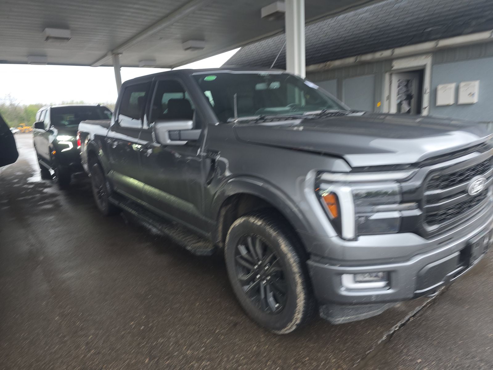 2024 Ford F-150 Lariat AWD