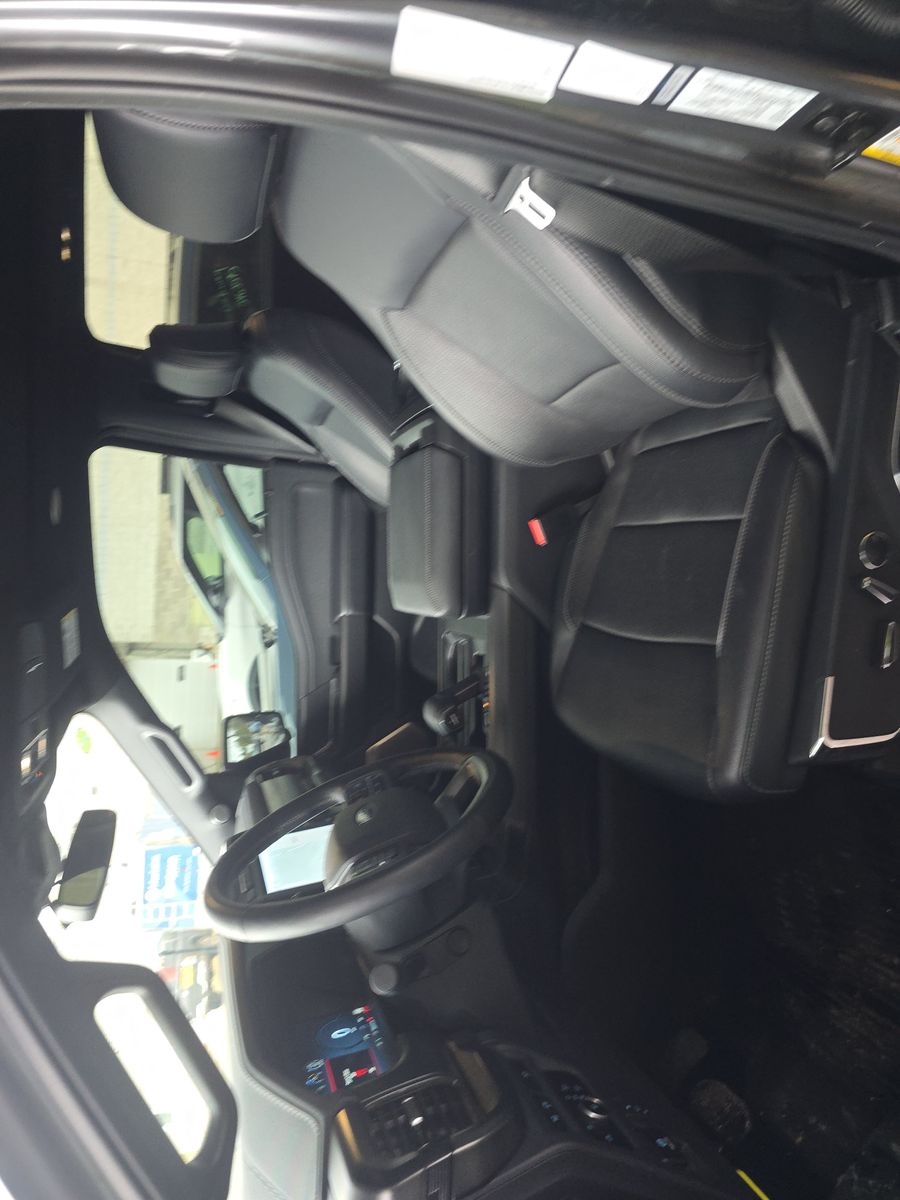 2024 Ford F-150 Lariat AWD