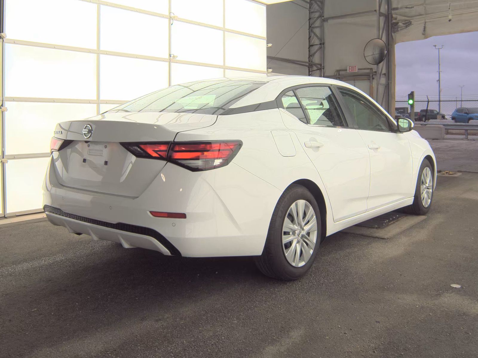NISSAN SENTRA - 6
