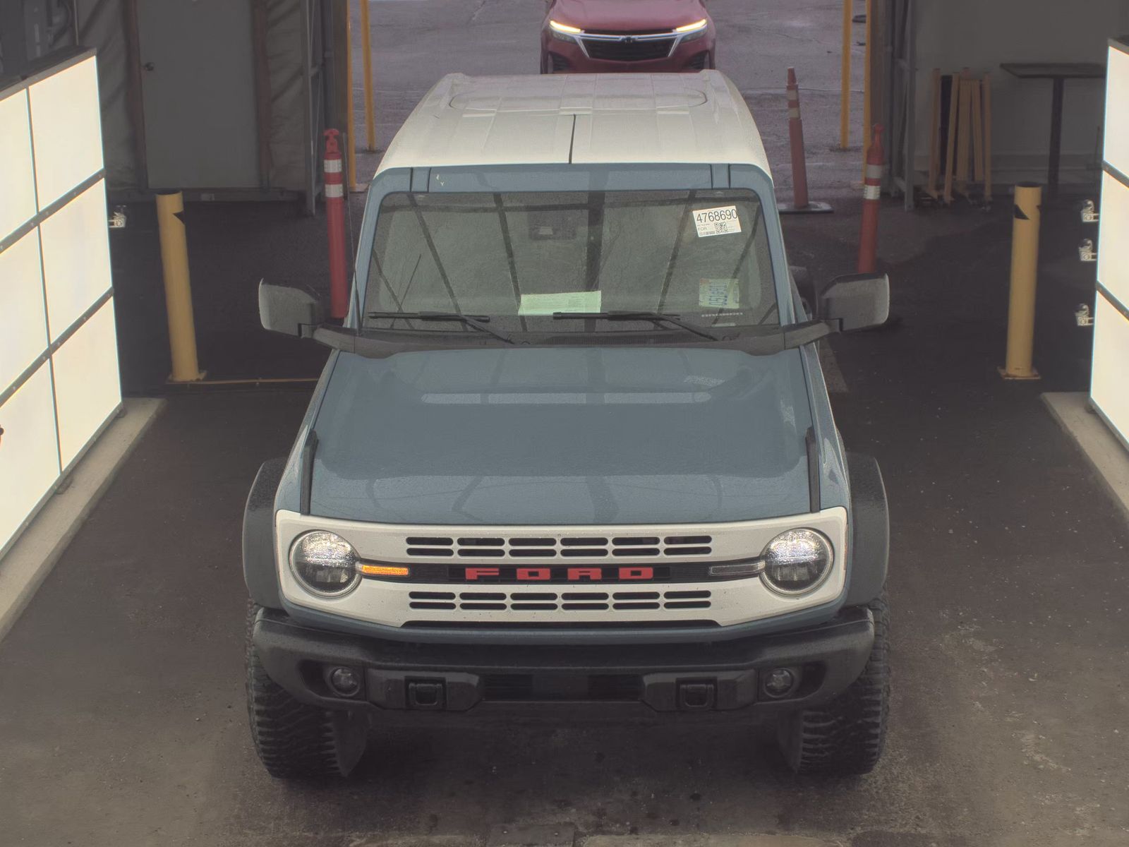 FORD BRONCO - 3