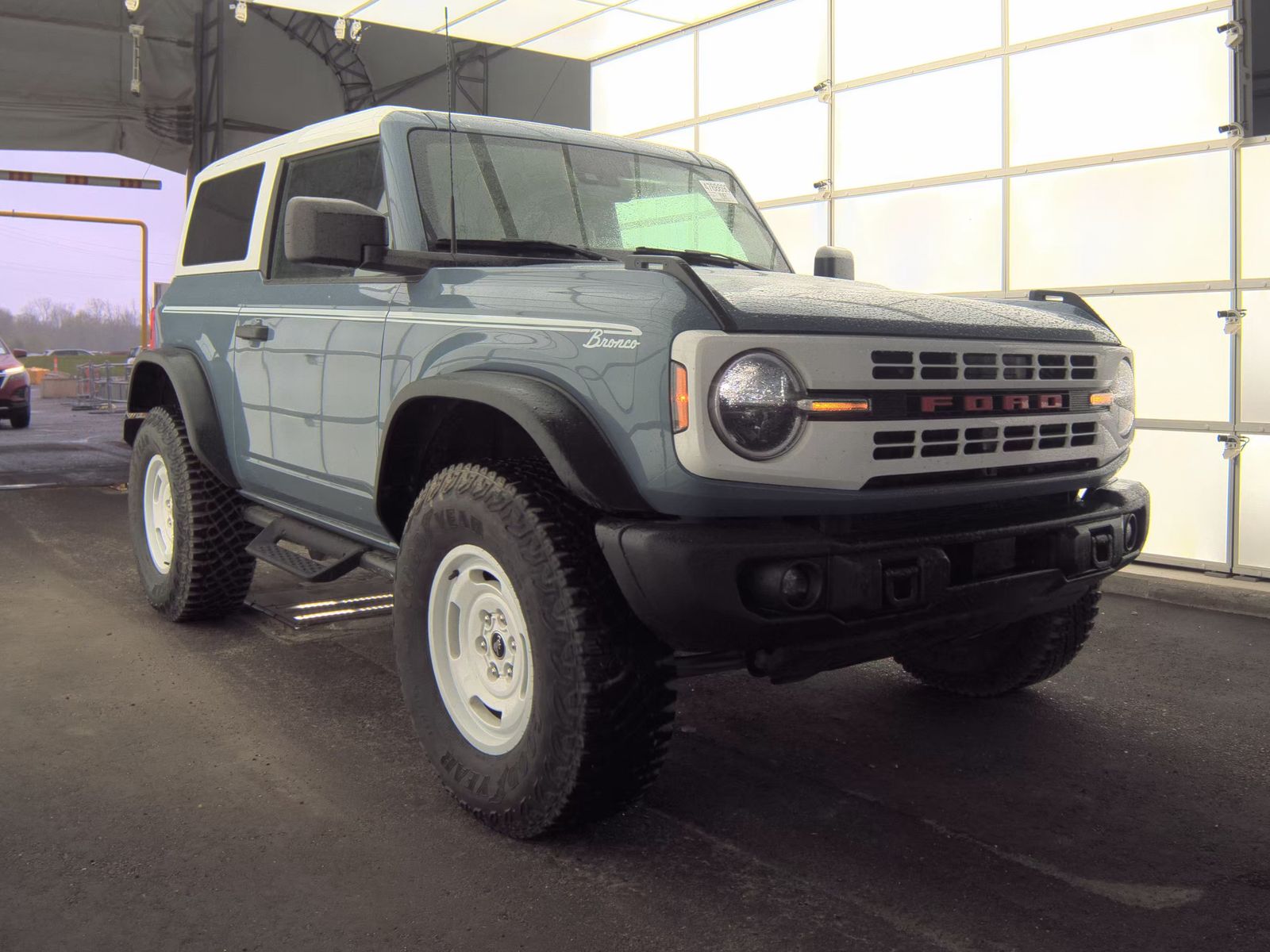 FORD BRONCO - 5