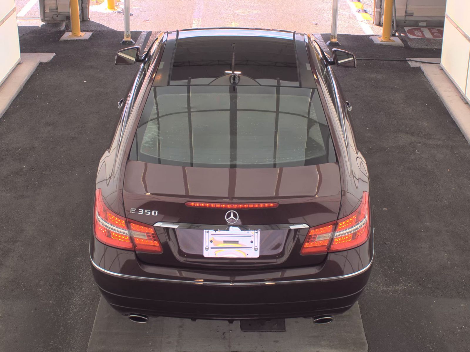 MERCEDES-BENZ E-CLASS - 6