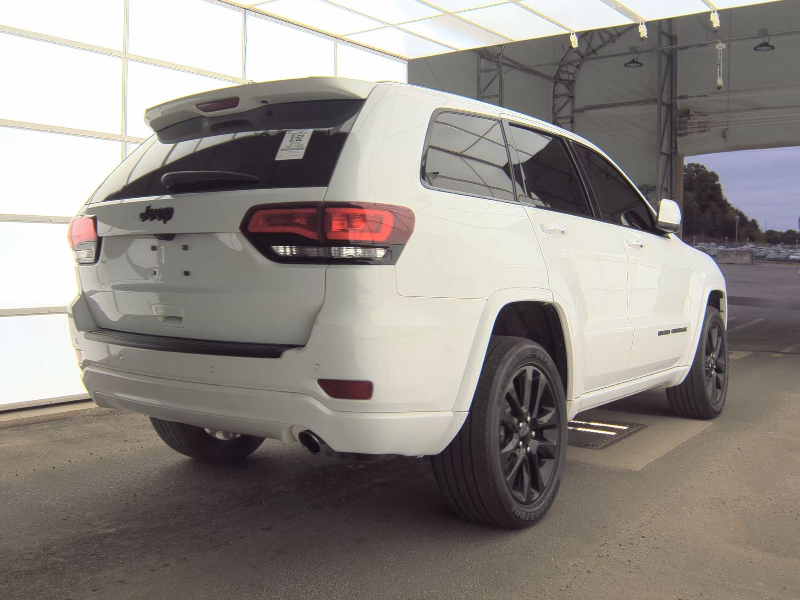 JEEP GRAND CHEROKEE - 5