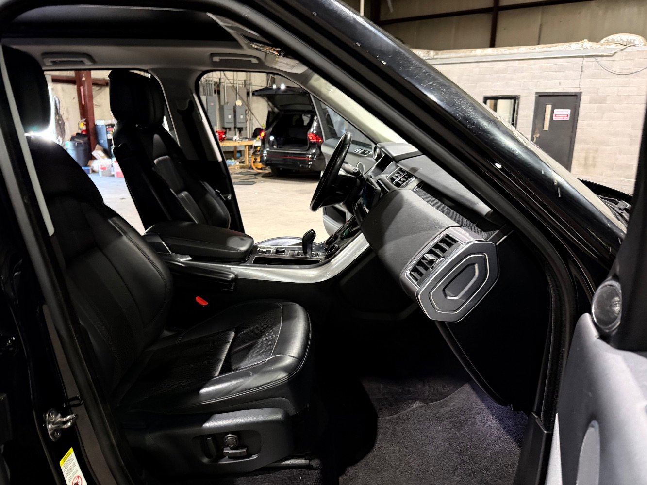 2020 Land Rover Range Rover Sport HSE AWD