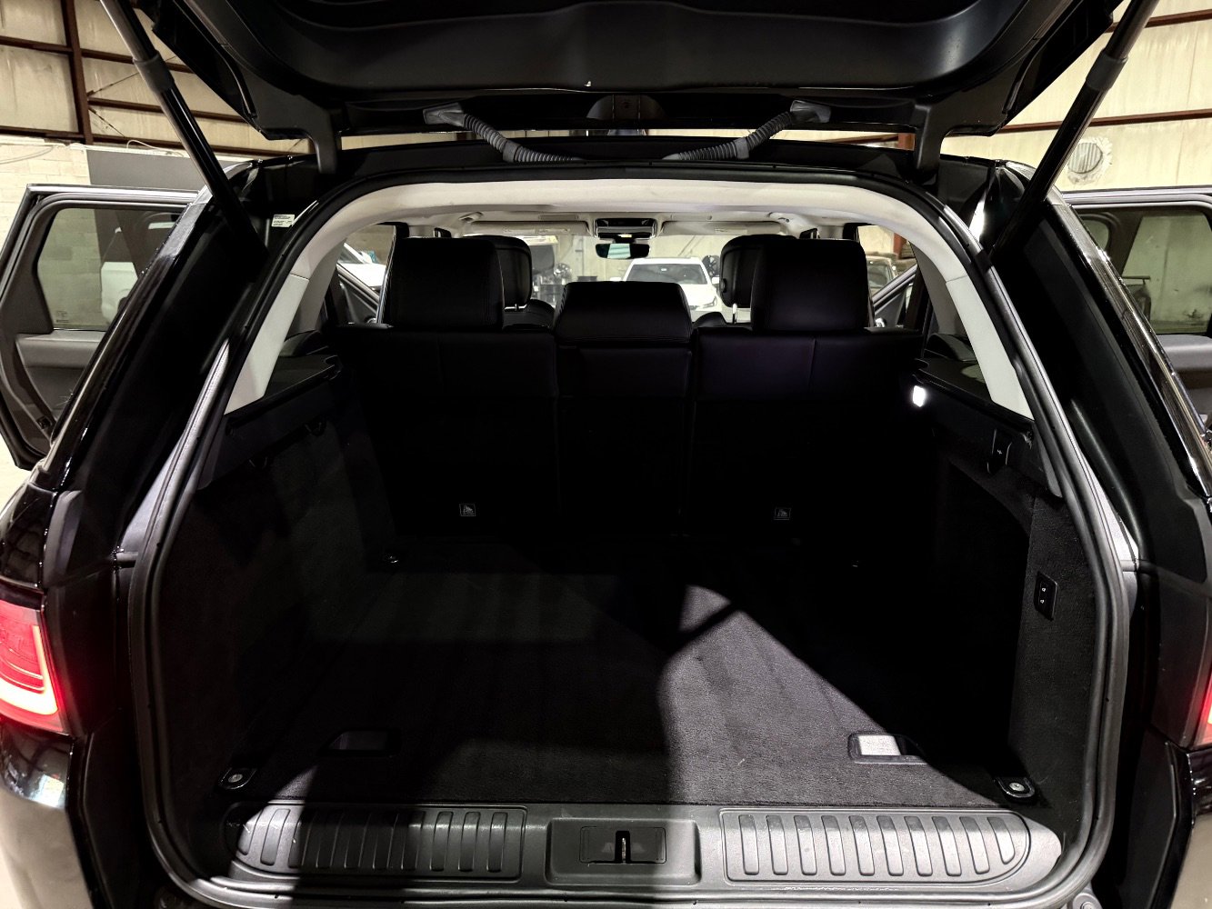 2020 Land Rover Range Rover Sport HSE AWD