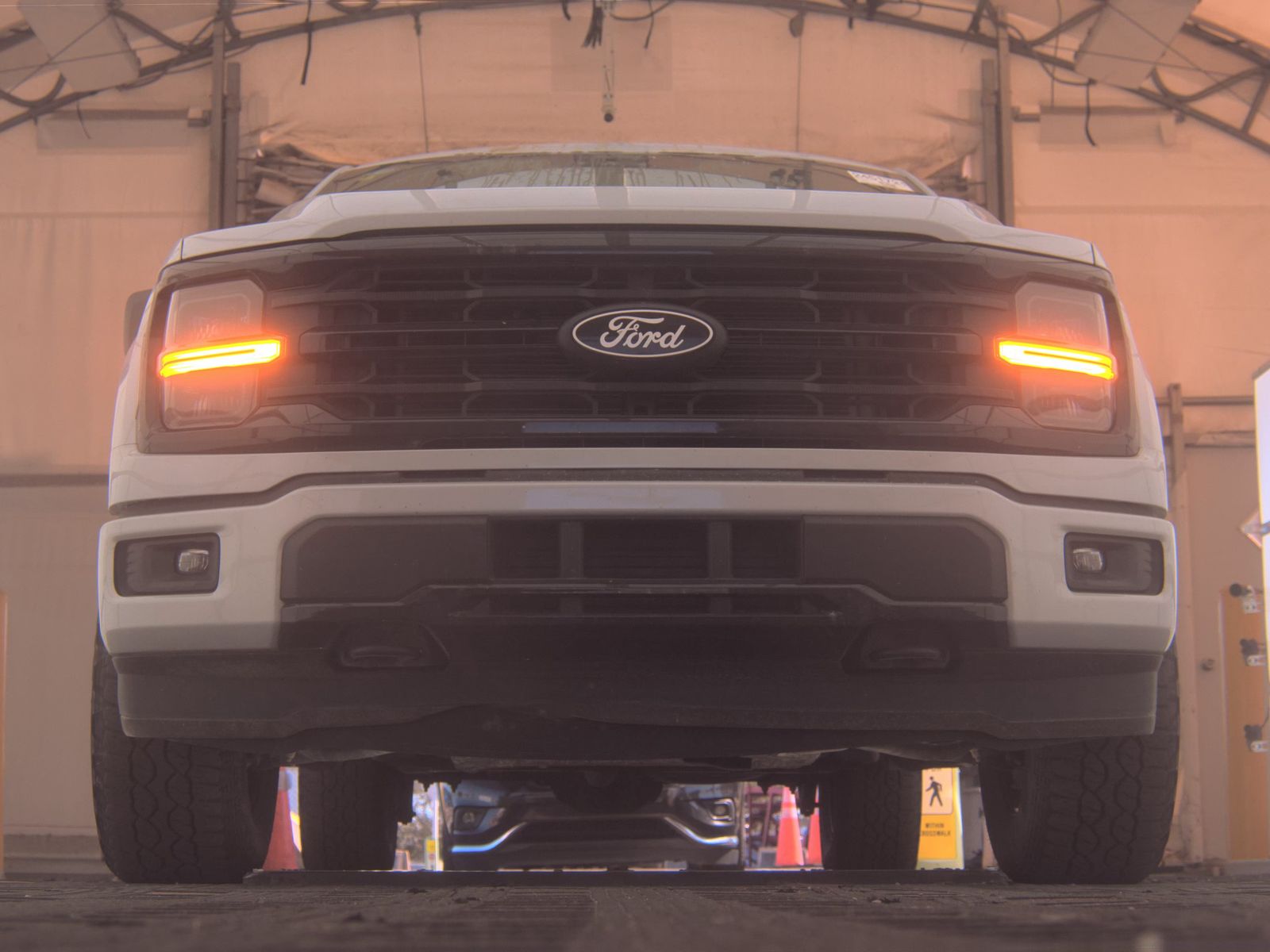 FORD F-150 - 4