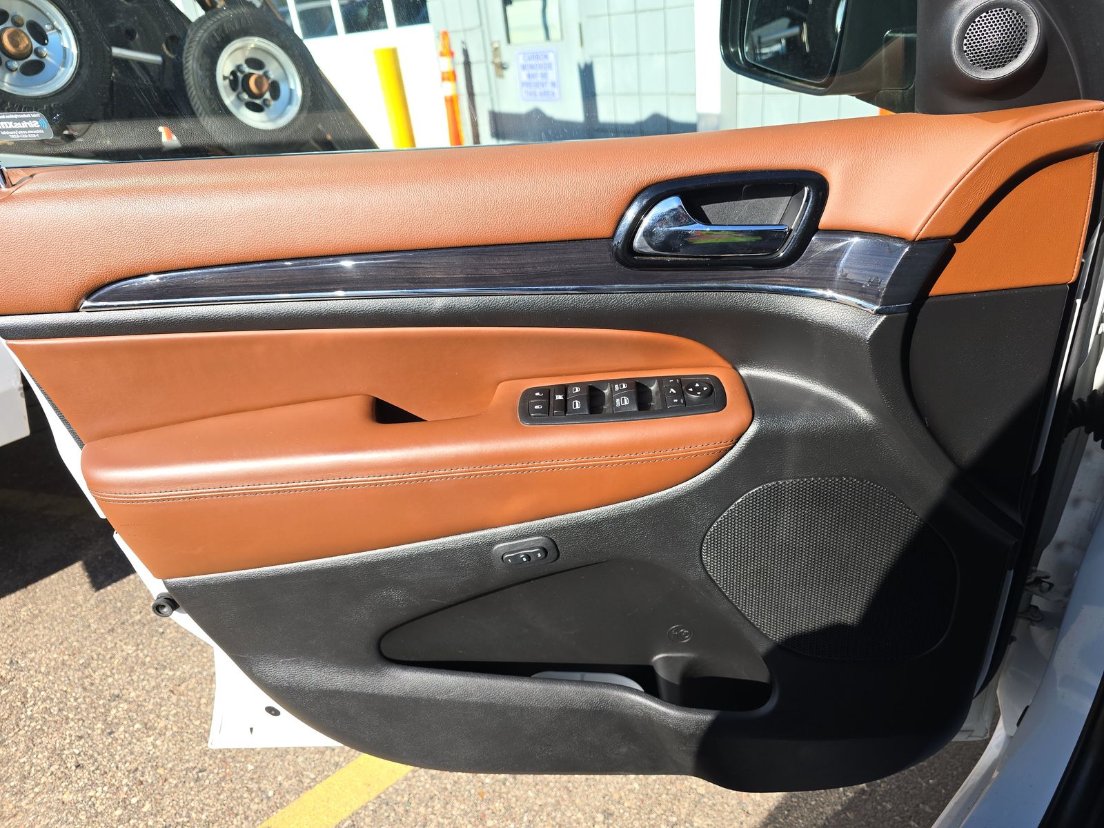 JEEP GRAND CHEROKEE - 10