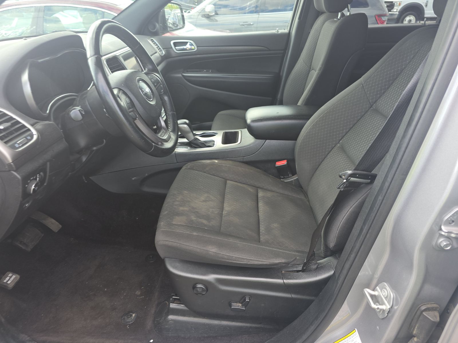 JEEP GRAND CHEROKEE - 8