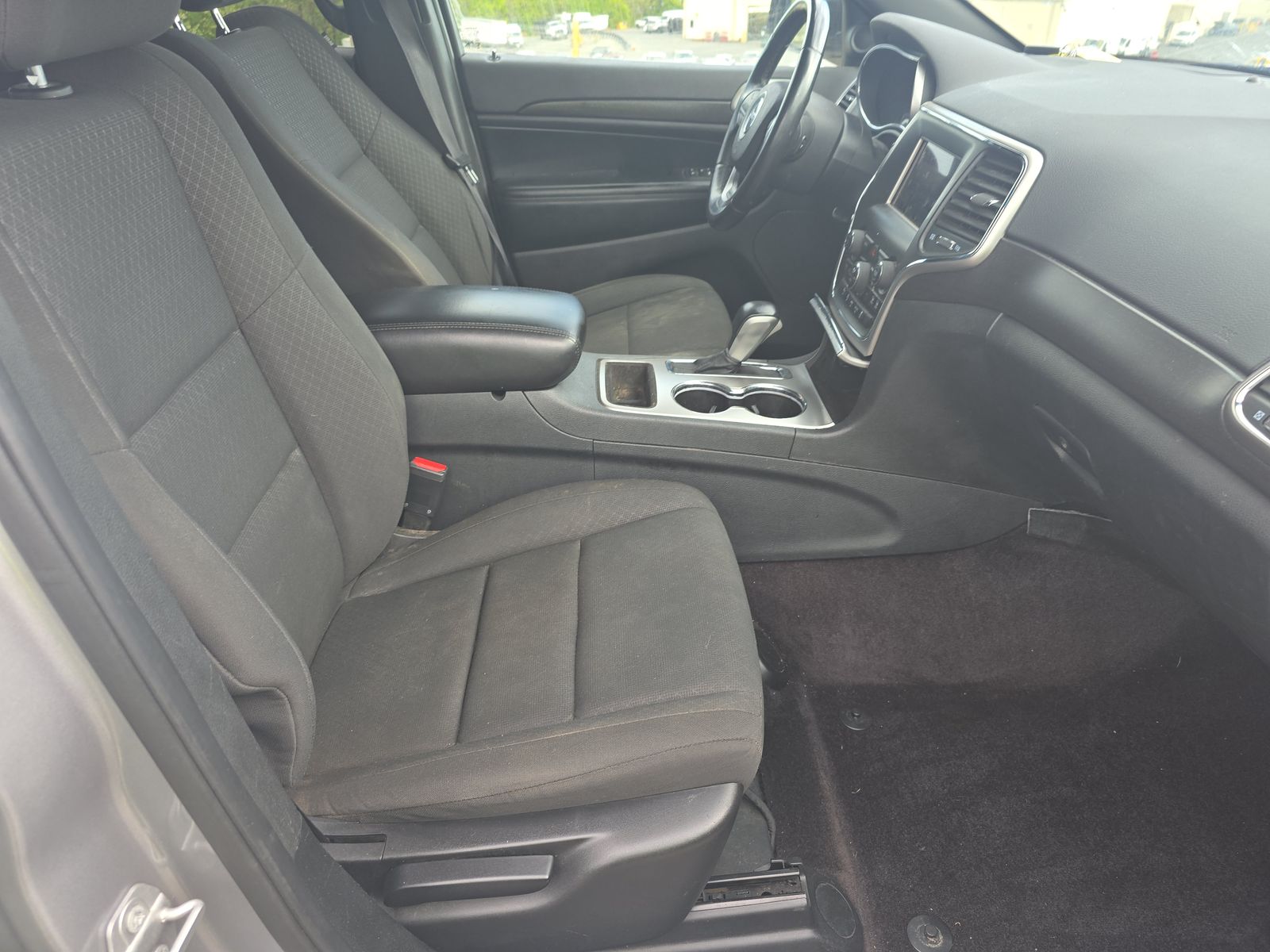 JEEP GRAND CHEROKEE - 9