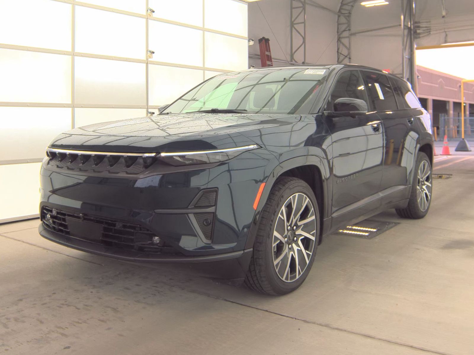 JEEP GRAND CHEROKEE - 1