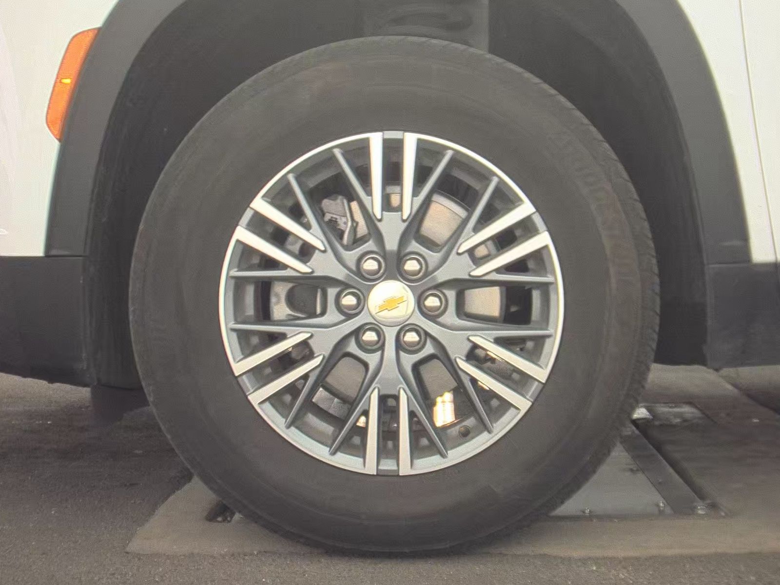 CHEVROLET CAMARO - 10