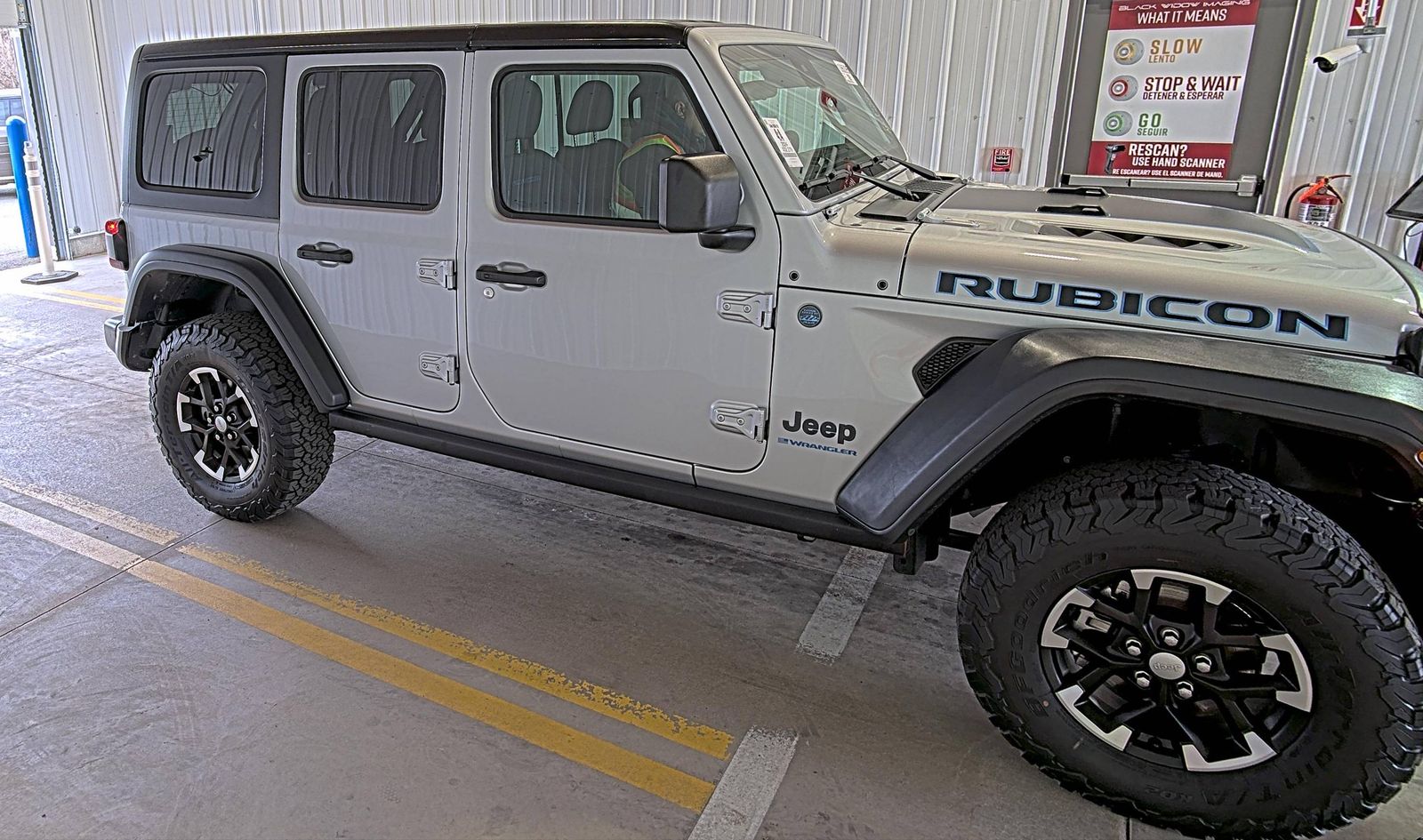 JEEP GRAND CHEROKEE - 4