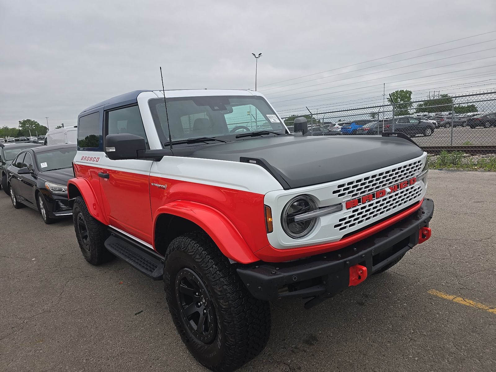 FORD BRONCO - 4