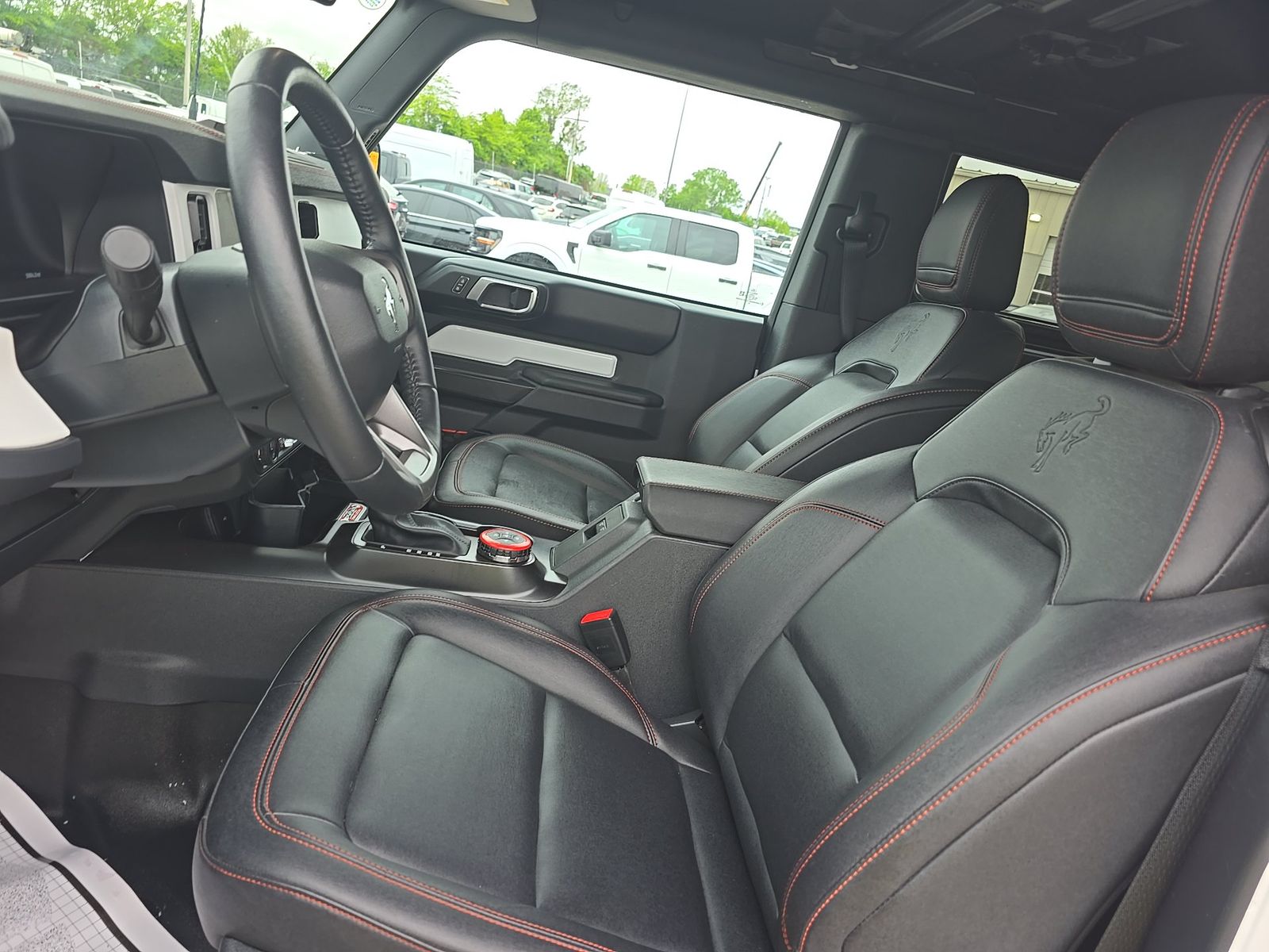 FORD BRONCO - 8