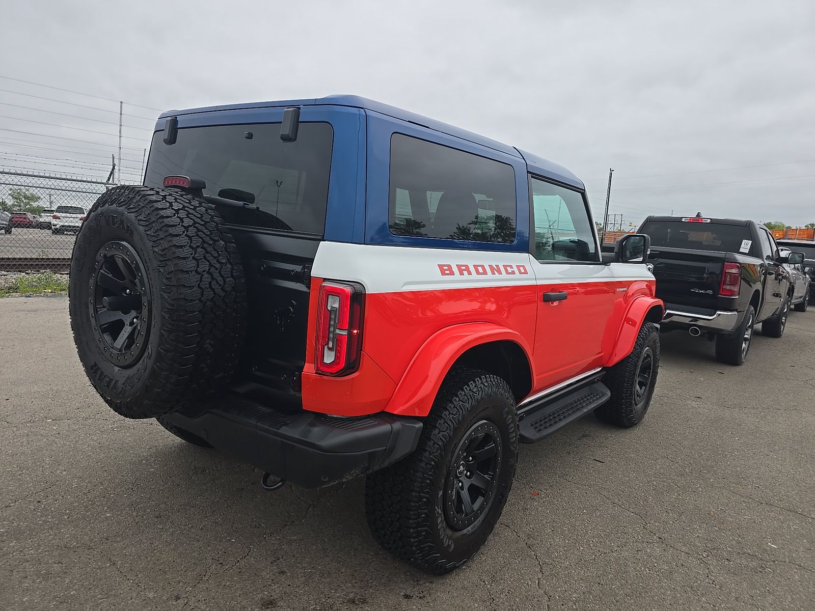 FORD BRONCO - 5