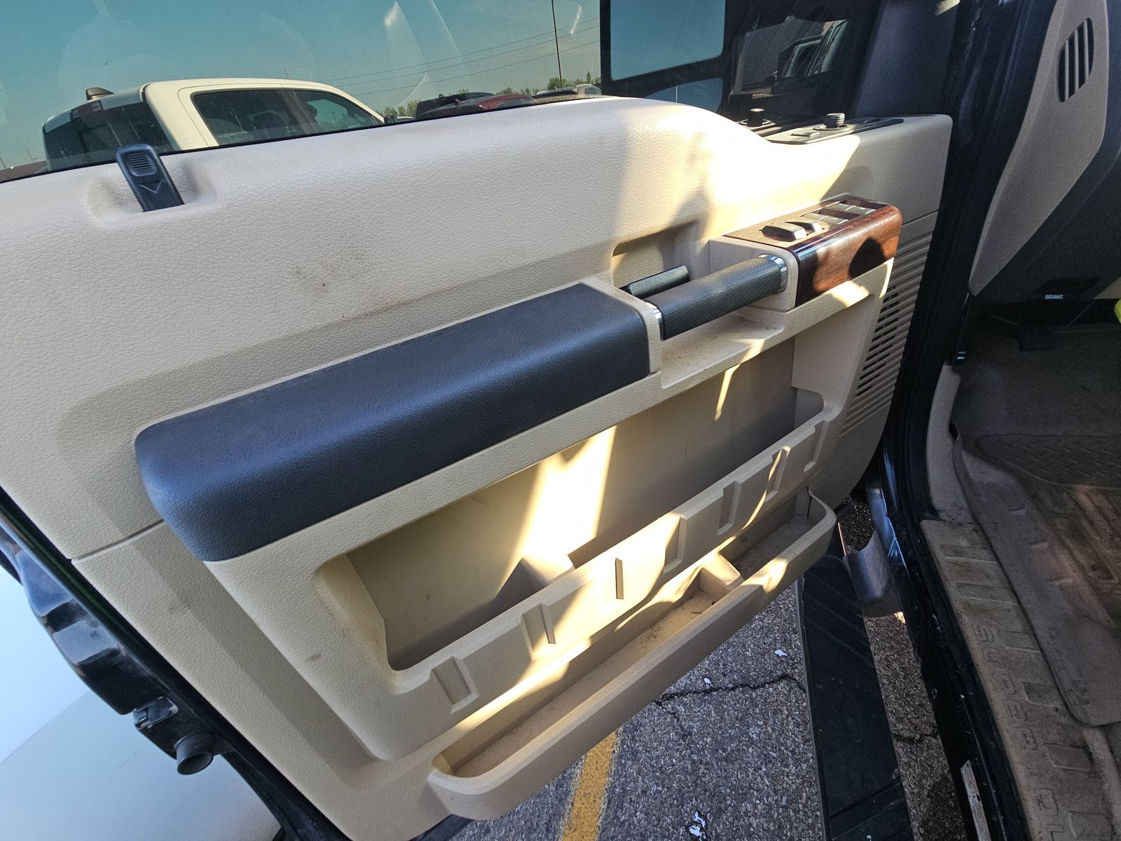 CHEVROLET SILVERADO - 10