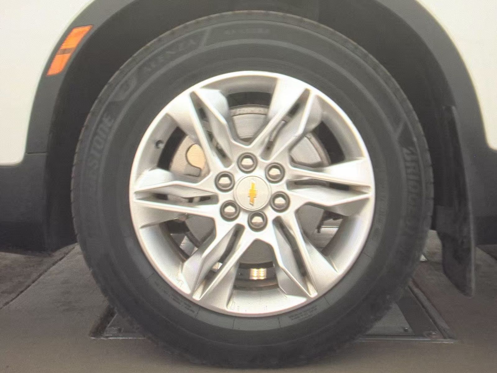 CHEVROLET CAMARO - 10