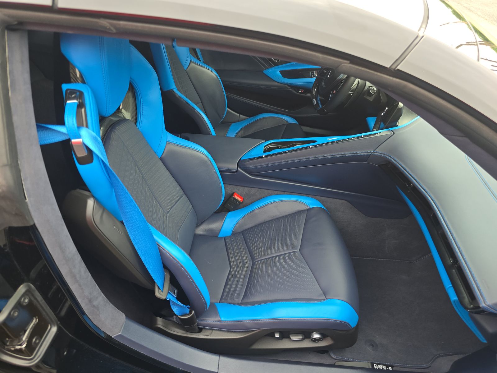 CHEVROLET CORVETTE - 9