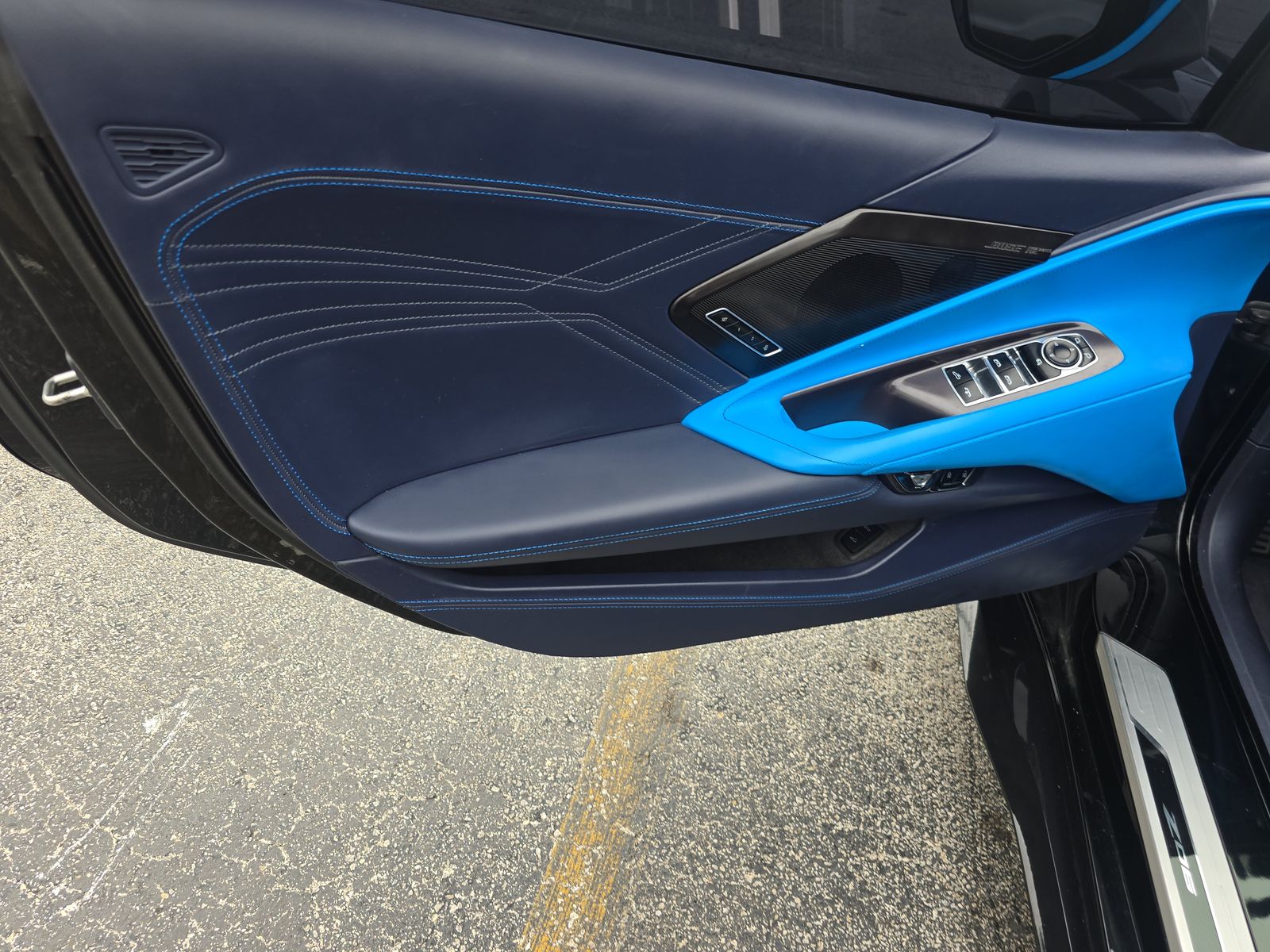 CHEVROLET CORVETTE - 10