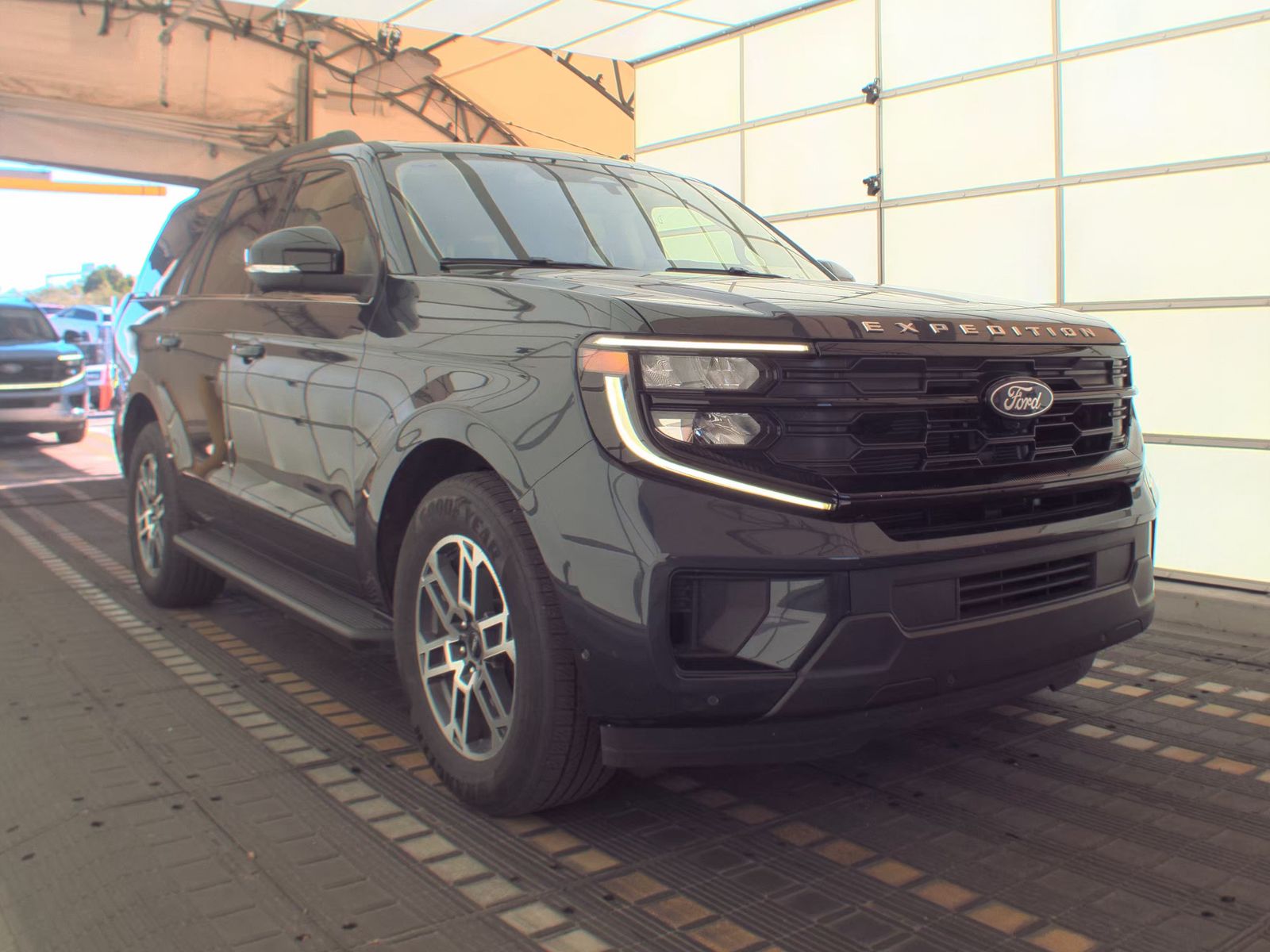 FORD EXPEDITION - 5