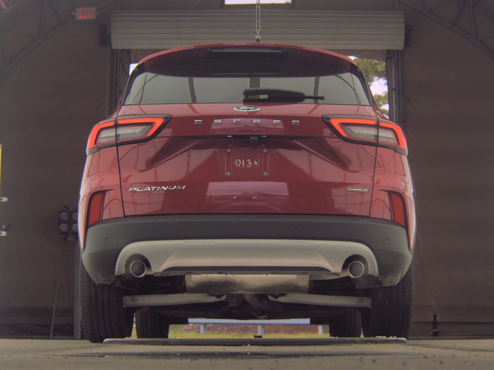 FORD ESCAPE - 8