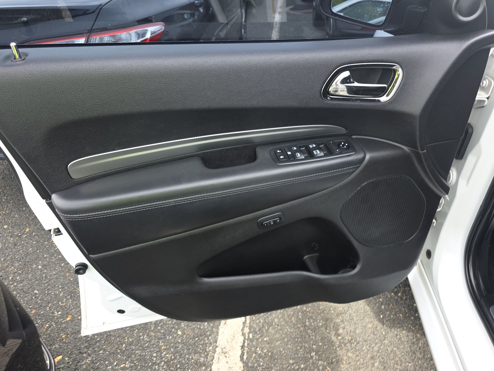 DODGE CHALLENGER - 10