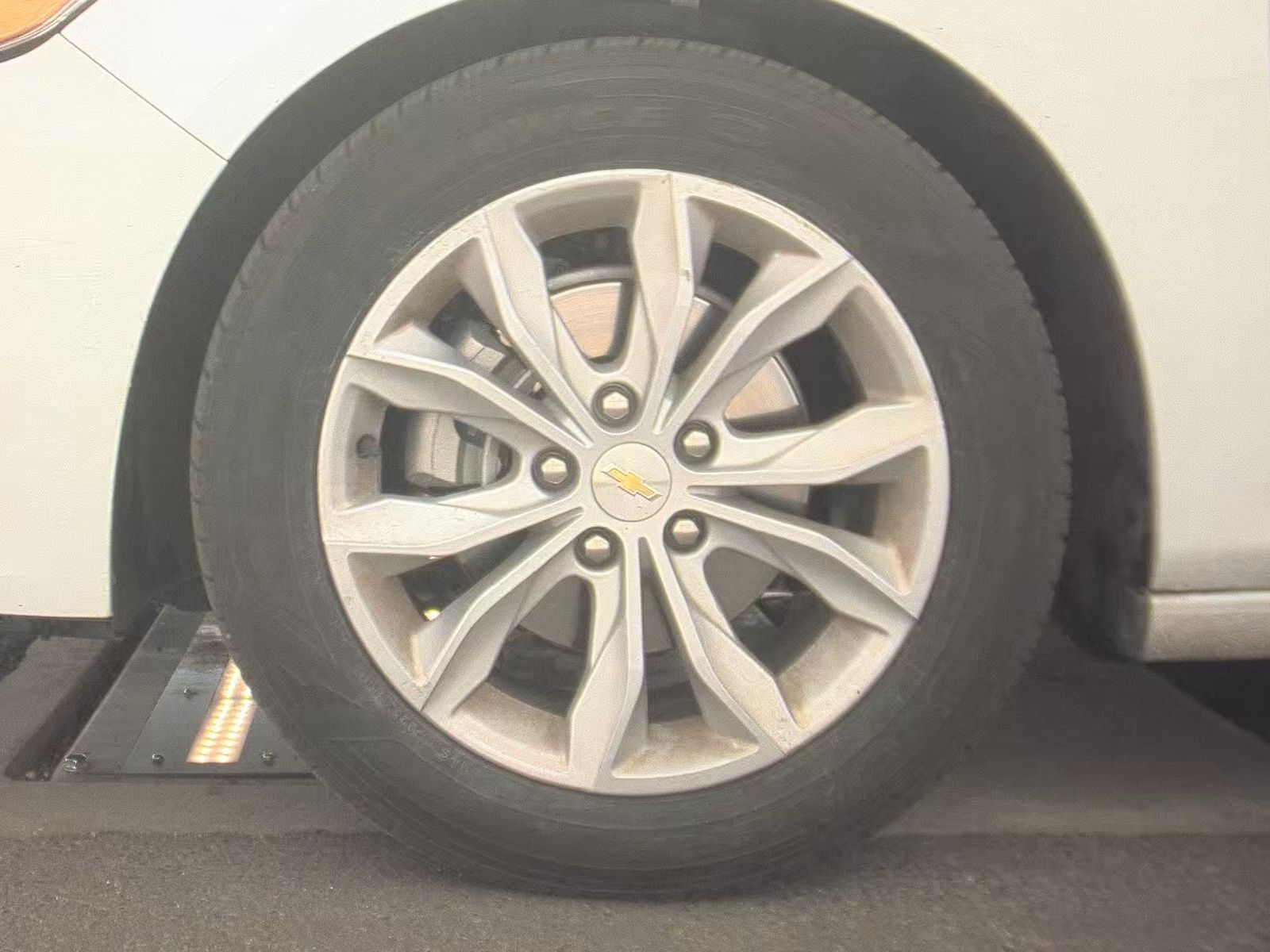 CHEVROLET CAMARO - 10