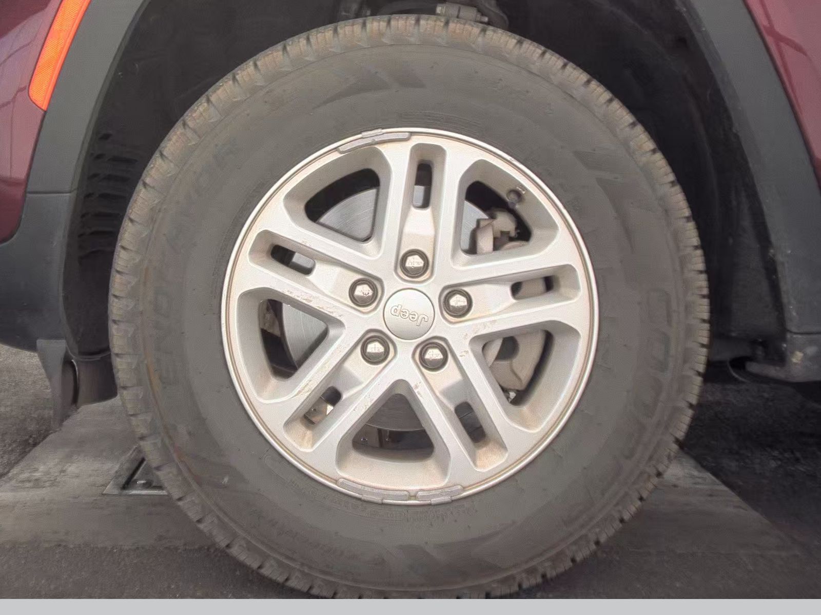 JEEP GRAND CHEROKEE - 10