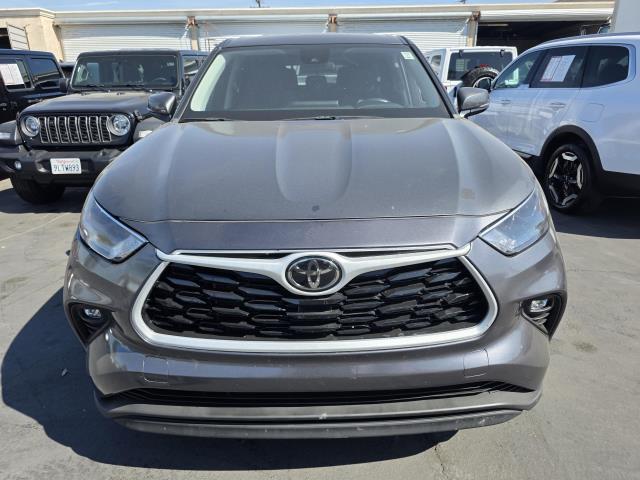 Thumbnail 12