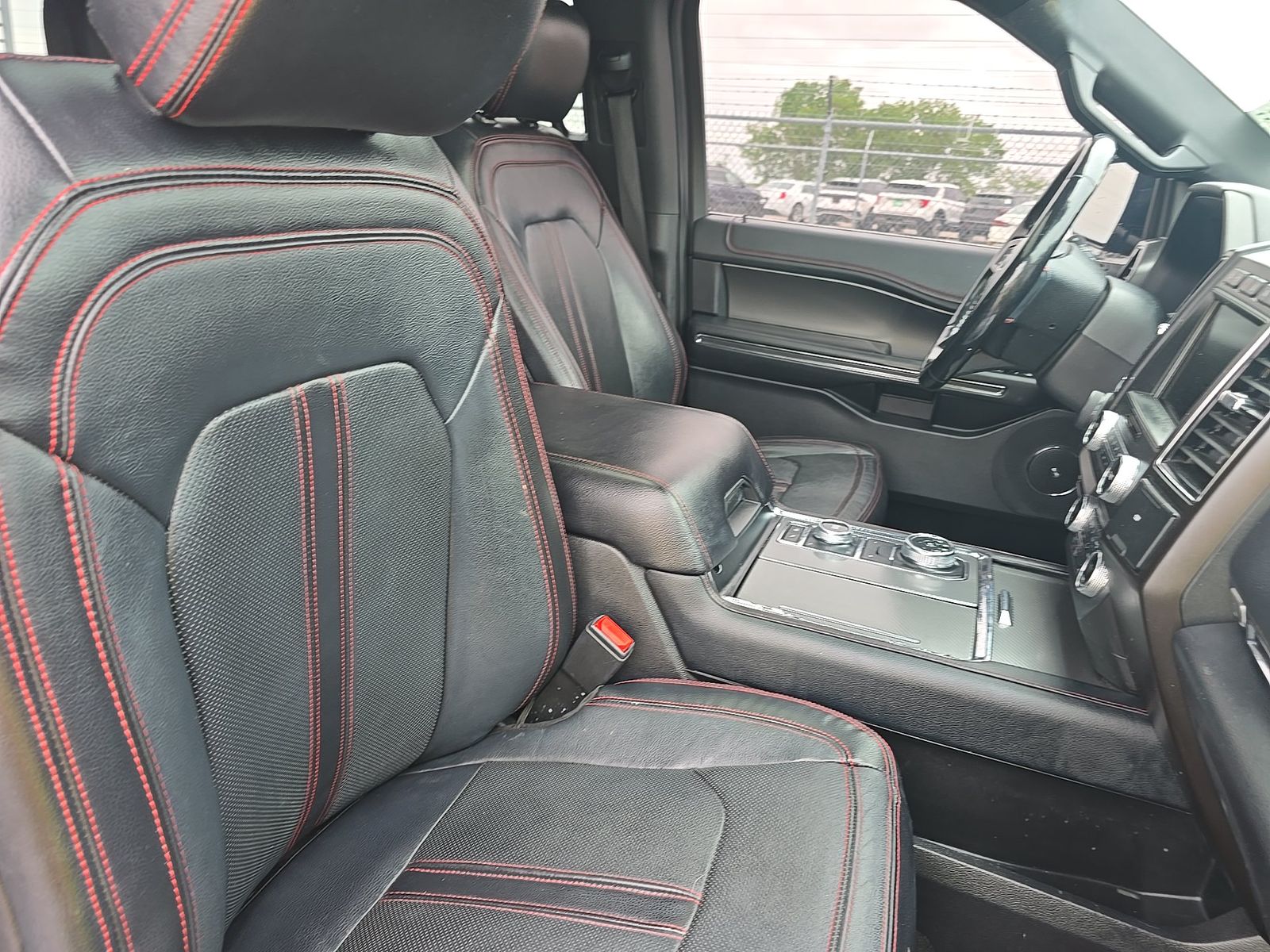 FORD EXPEDITION MAX - 9
