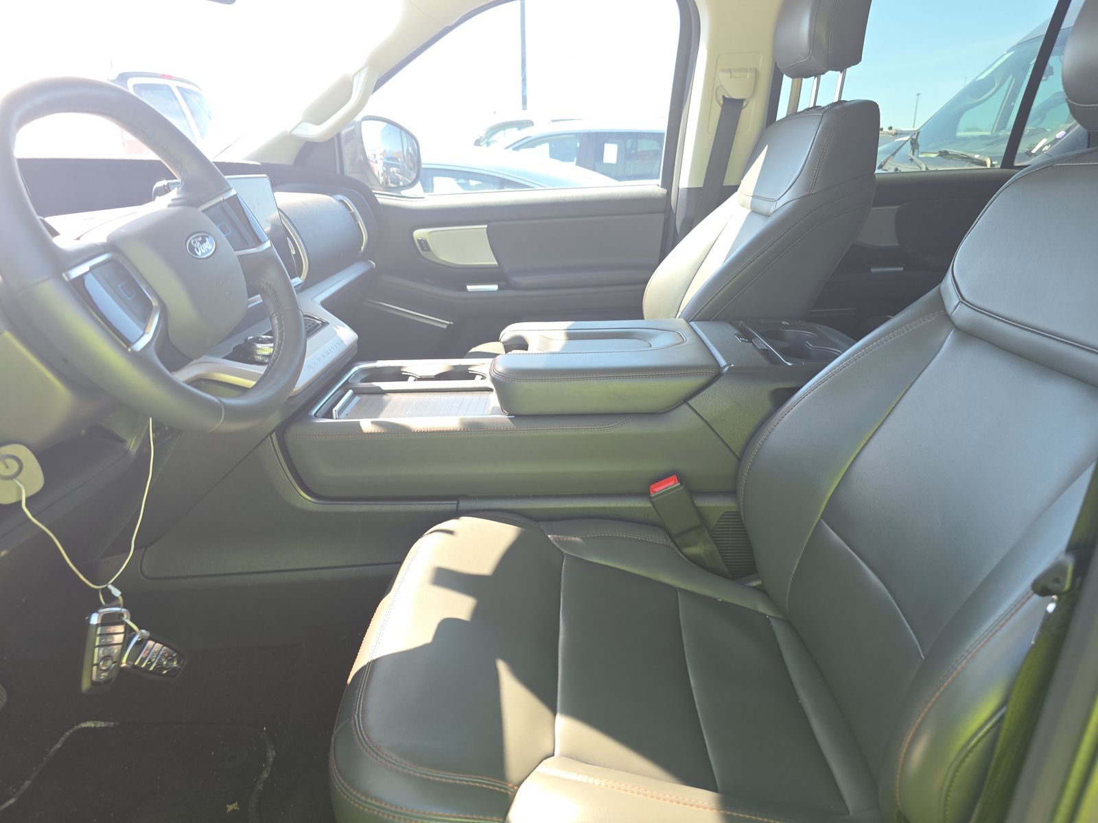 FORD EXPEDITION - 8