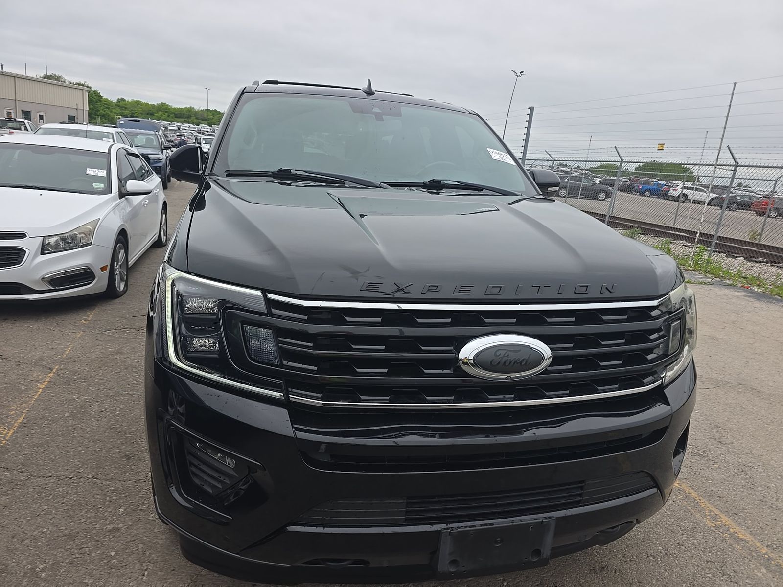 FORD EXPEDITION MAX - 3