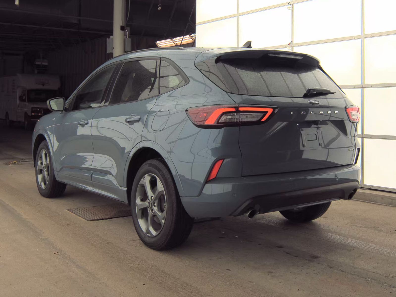 FORD ESCAPE - 9
