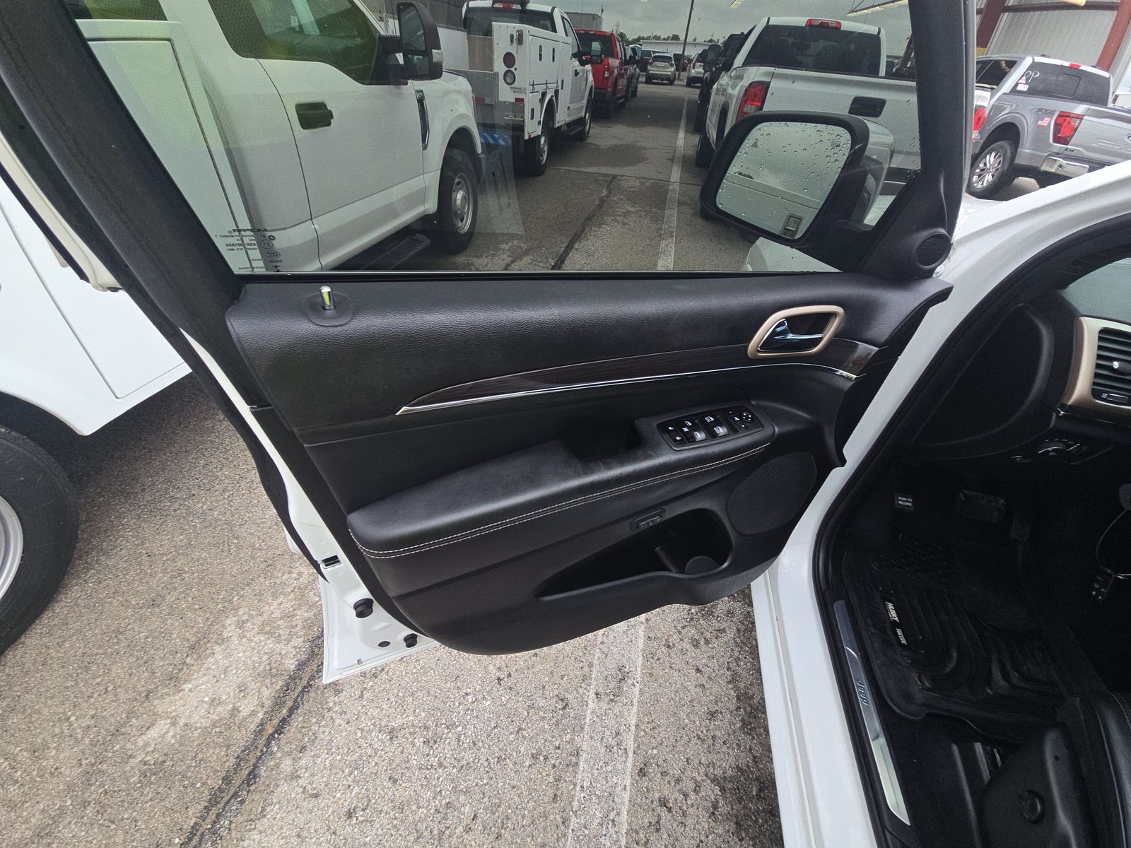 JEEP GRAND CHEROKEE - 10