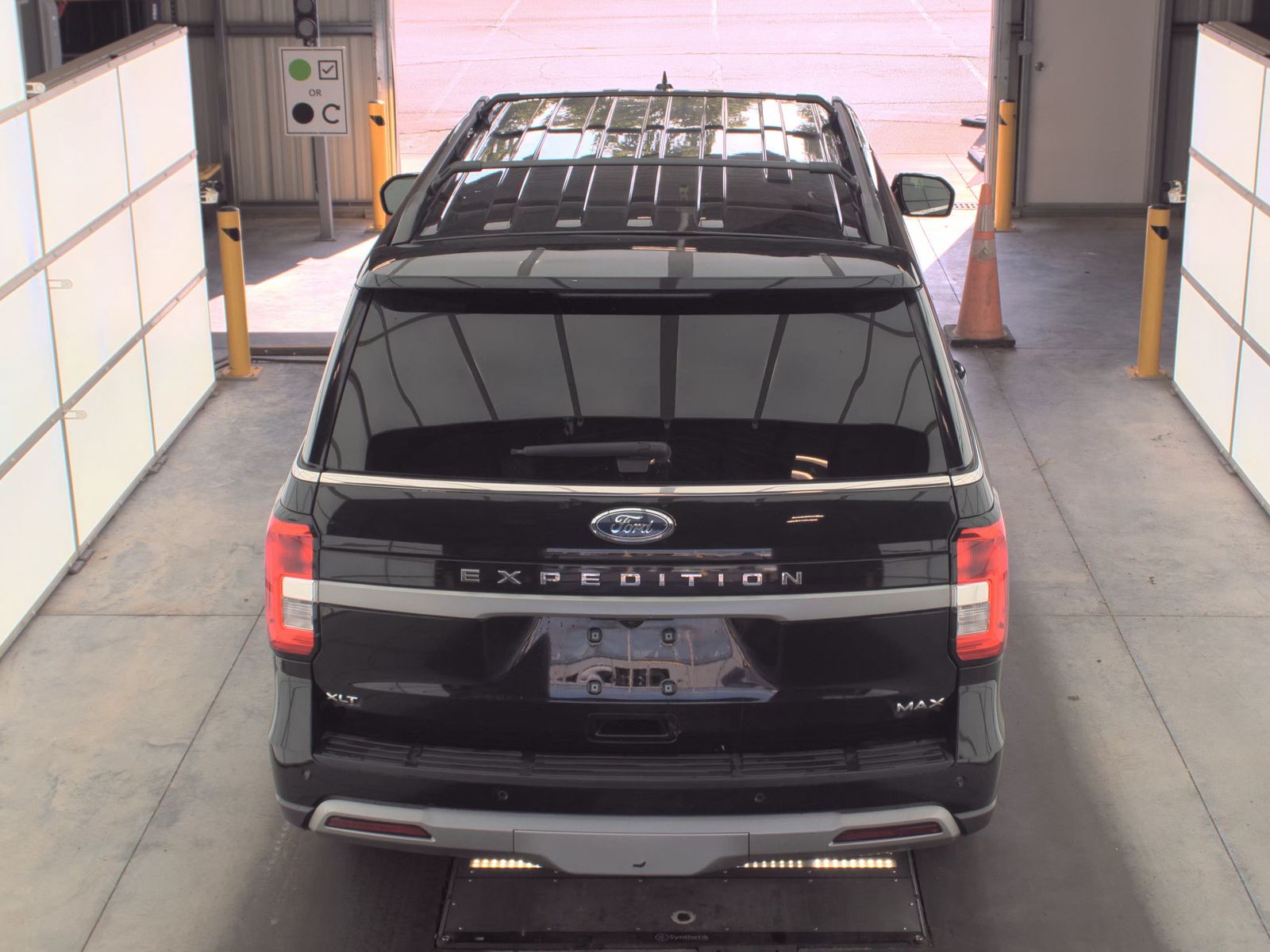 FORD EXPEDITION MAX - 7
