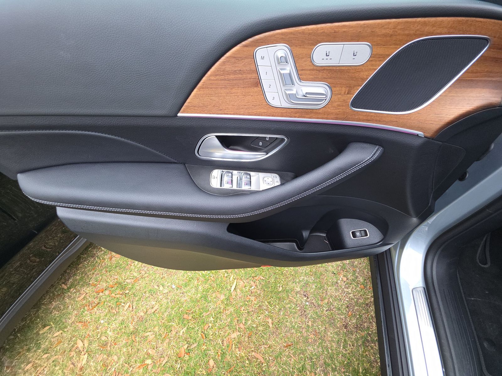 MERCEDES-BENZ GLE - 10