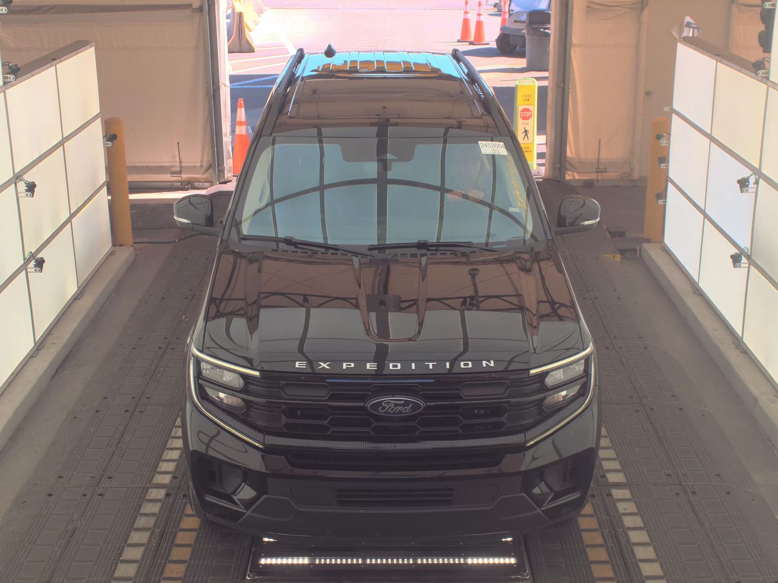 FORD EXPEDITION MAX - 3
