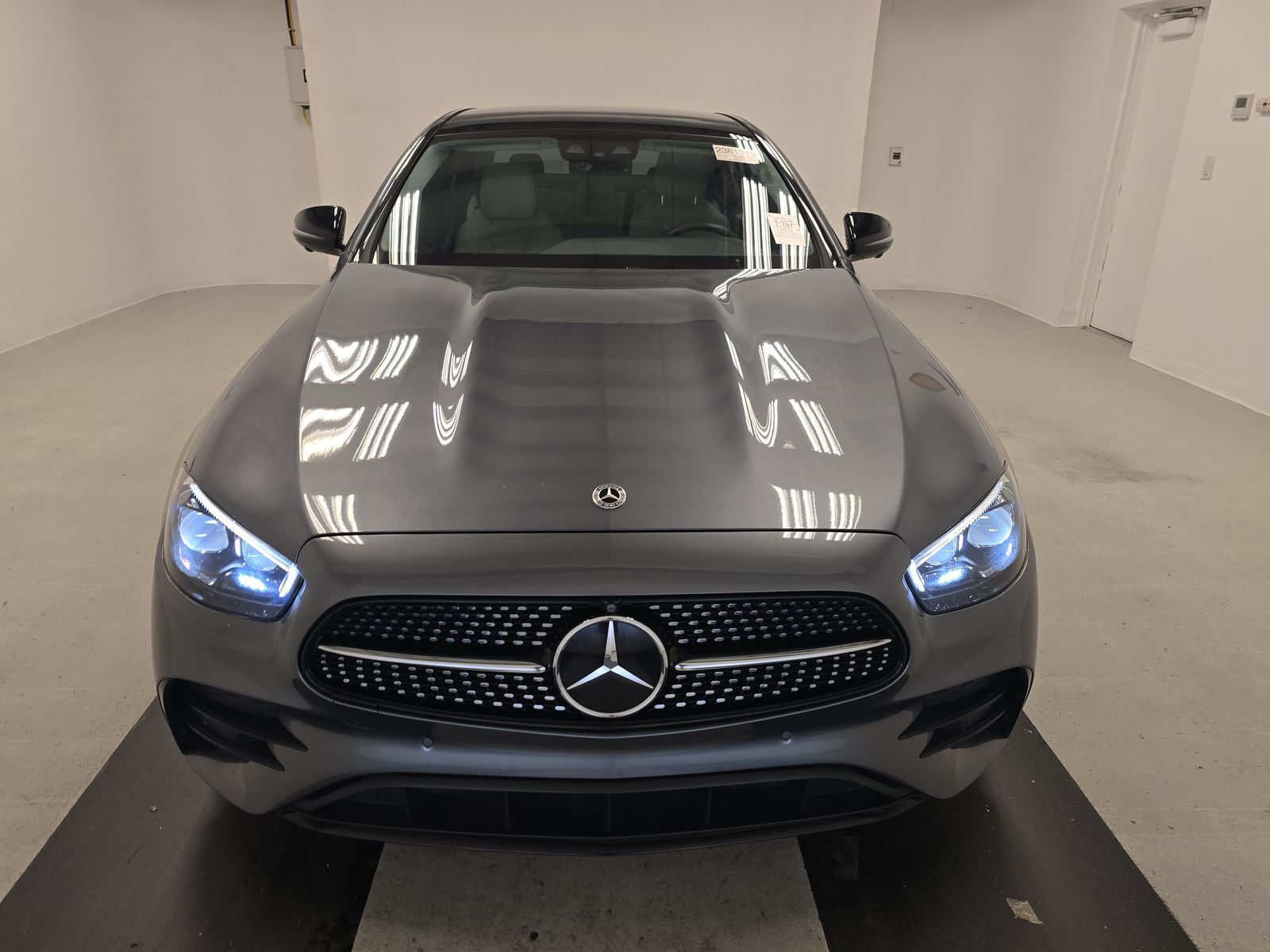 MERCEDES-BENZ E-CLASS - 3