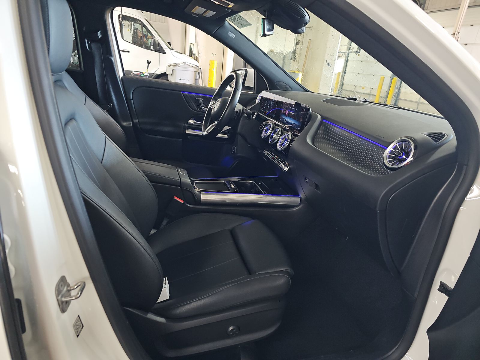 MERCEDES-BENZ GLA-CLASS - 9