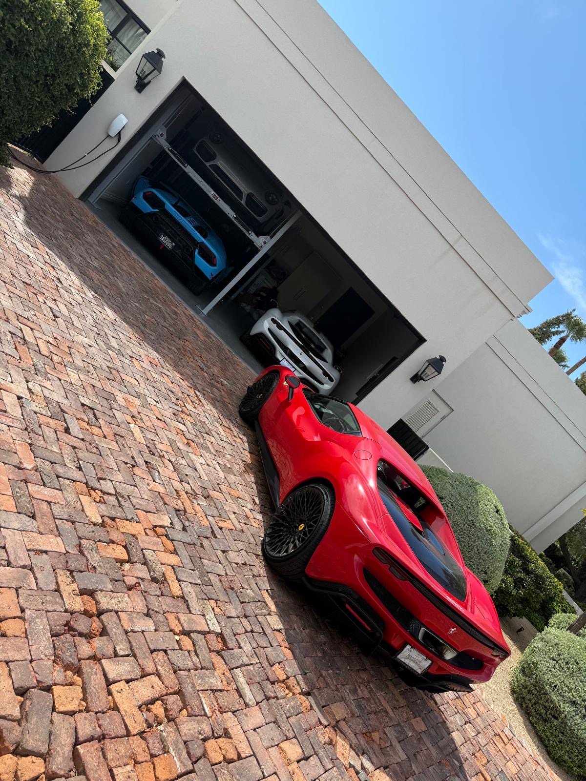2023 Ferrari 296 GTB Base RWD