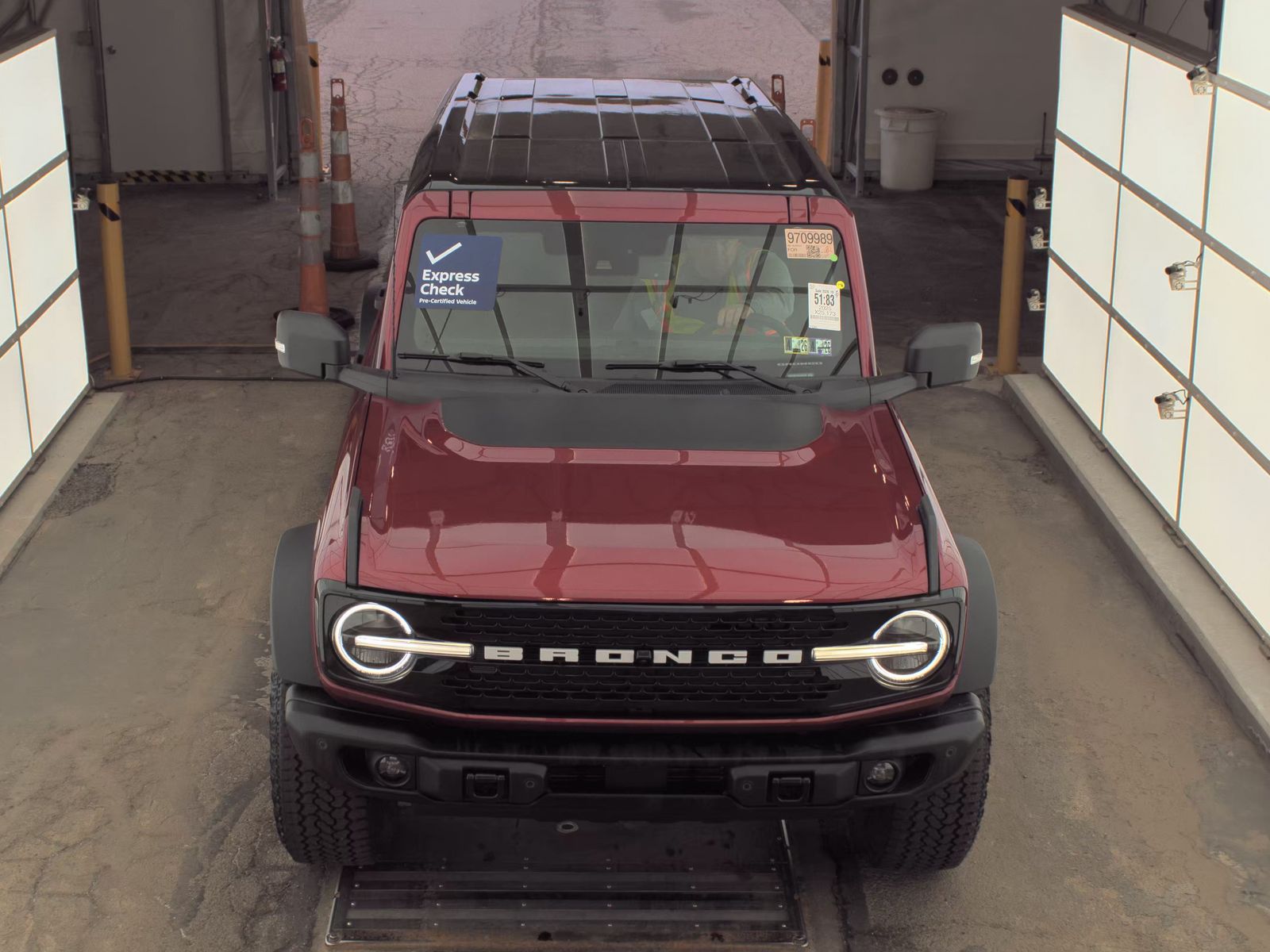 FORD BRONCO - 3