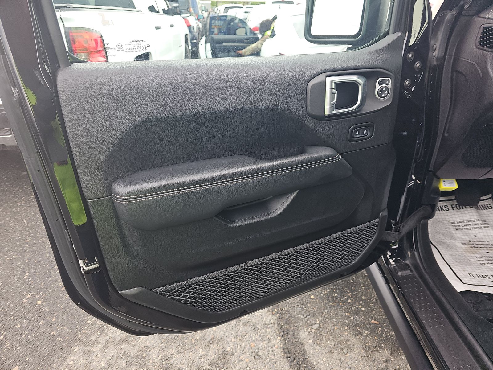 JEEP GRAND CHEROKEE - 10