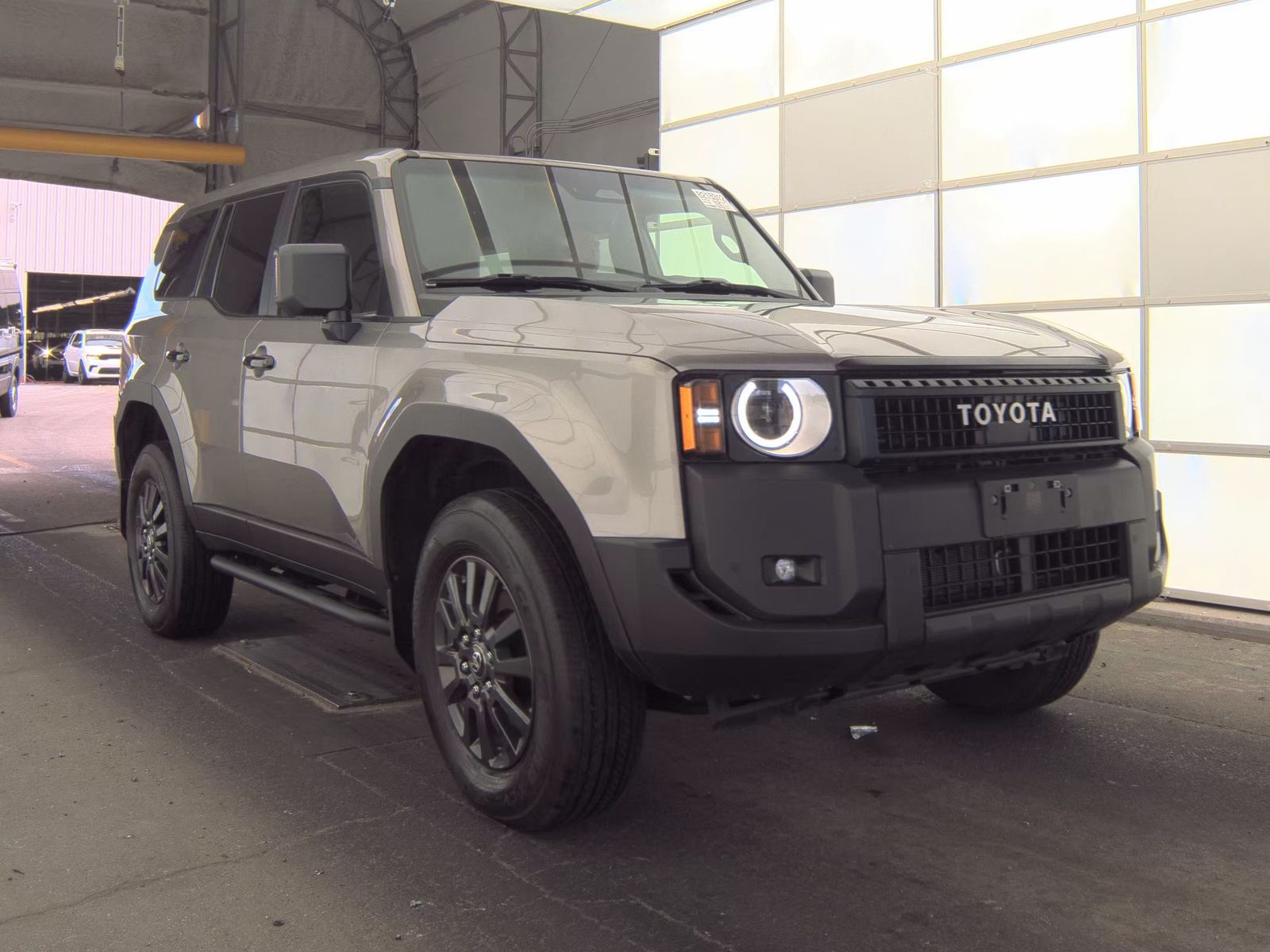 TOYOTA LAND CRUISER - 4