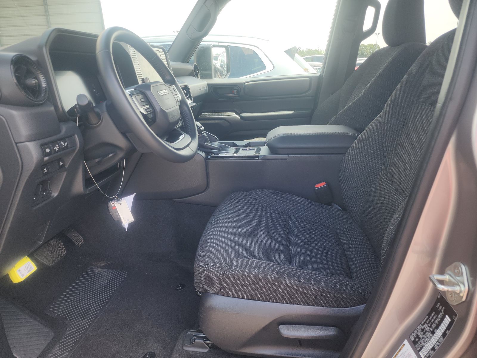 TOYOTA LAND CRUISER - 8