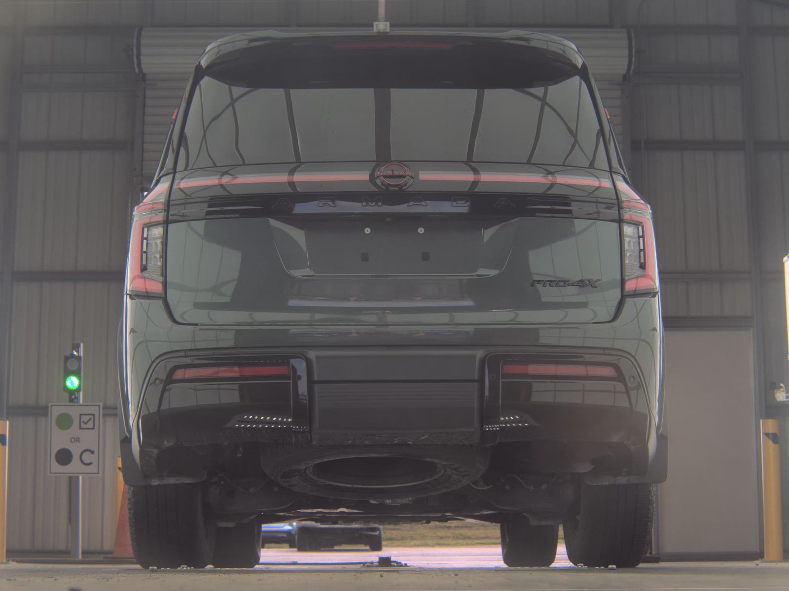 NISSAN ARMADA - 8
