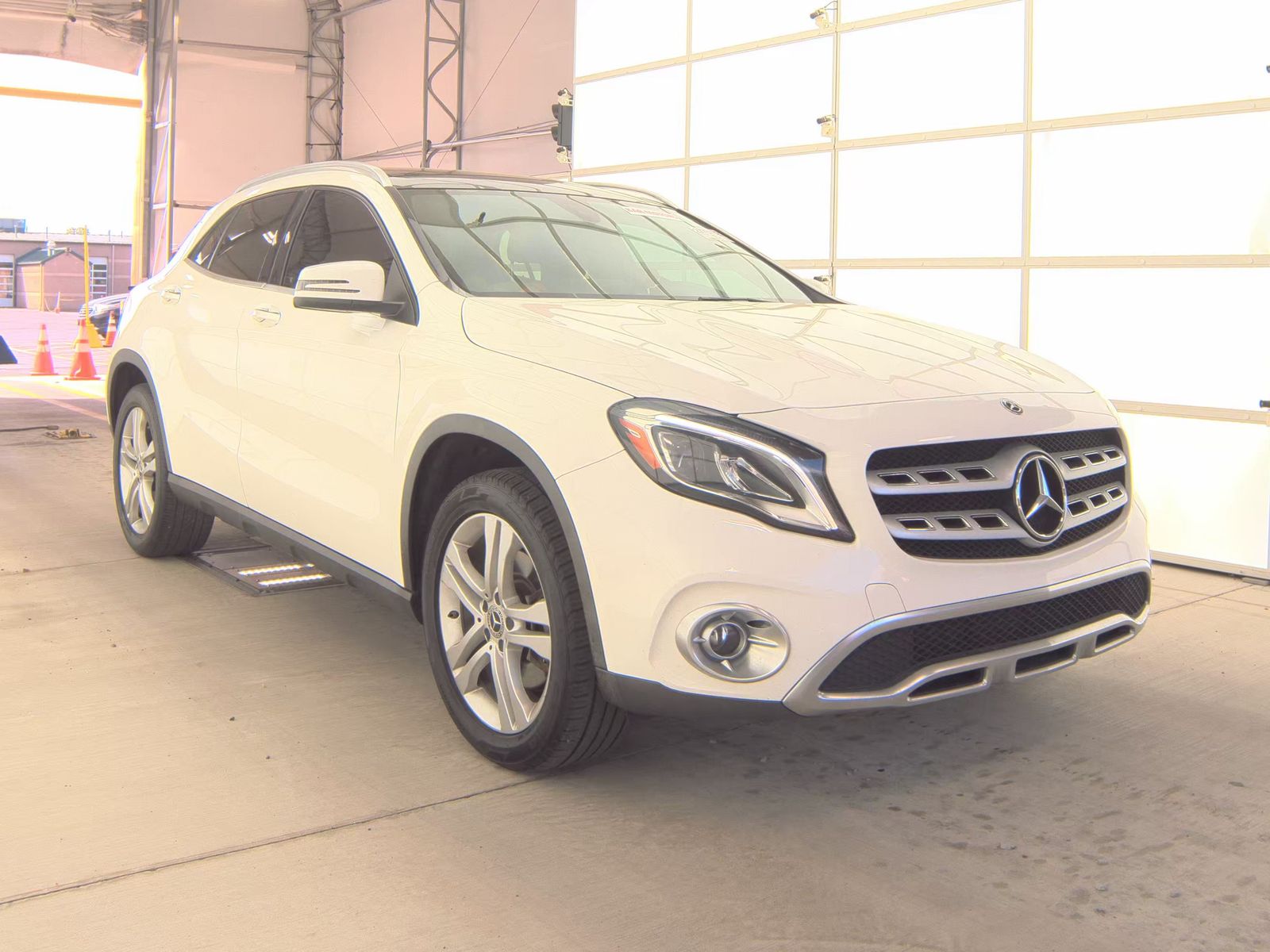 MERCEDES-BENZ GLA-CLASS - 4