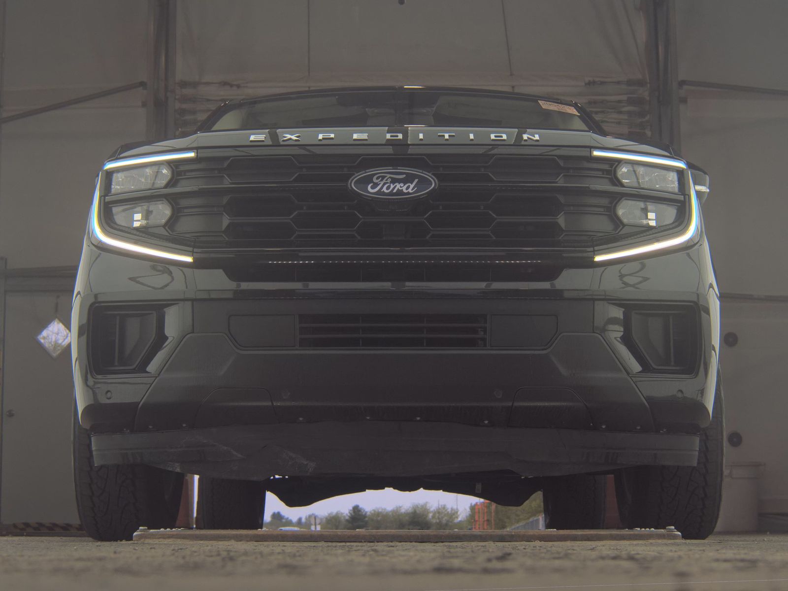 FORD EXPEDITION MAX - 4